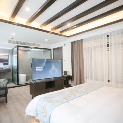 鉴山·舒适大床房