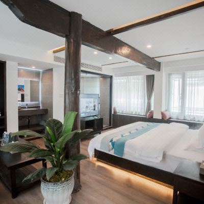 鉴山·私享大床房