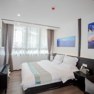 鉴山·静谧大床房