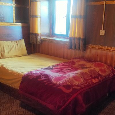 双床房(公共卫浴)