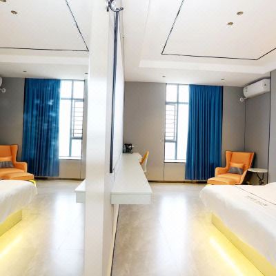 乐享投影大床房