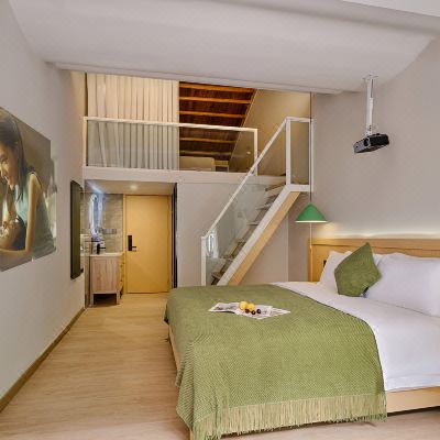 听说·小清新LOFT花园家庭房-100寸4K高清画框巨幕投影＋自动窗帘