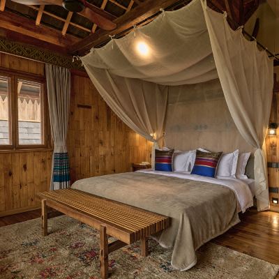 傣楼沐歌大床房