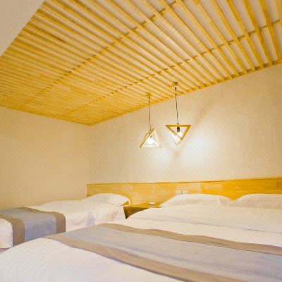 艺舍·温馨家庭房