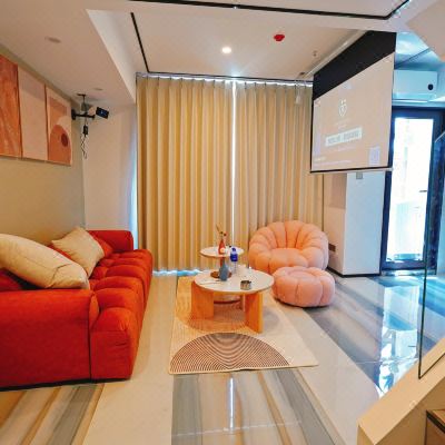 半夏投影主题房