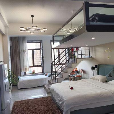 豪华loft复式三床房-百合花