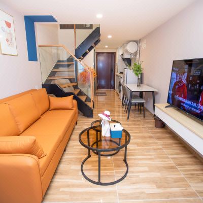 甄选复式两房一厅