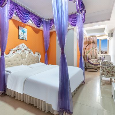 欧式情侣大床房