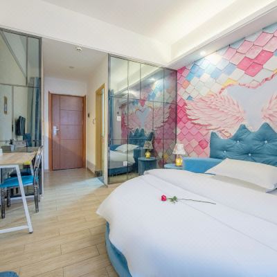 子衿 浪漫情侣房