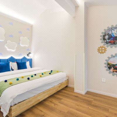 特惠亲子豪华LOFT套房（主题随机）