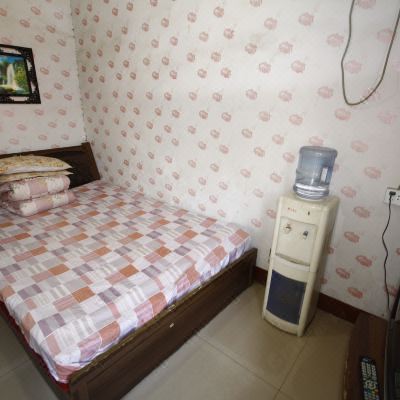 普通单人间(公共卫浴)