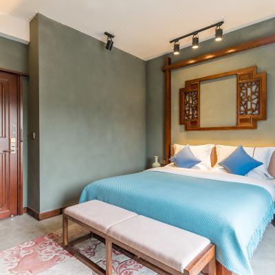 栖客.寻梦浴缸侧湖景大床房（203）