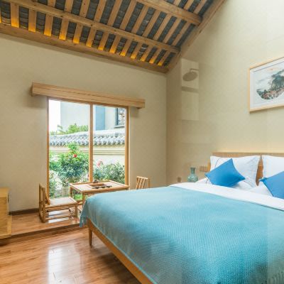 宿棠月-寻溪大床房 (庭院101)