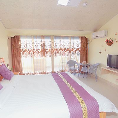 阳台豪华大床房