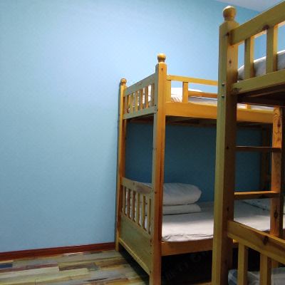 女生四人床位房（按床位售卖、公共卫浴）