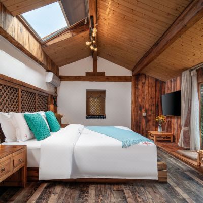 揽月星空香沐房：浴缸+棋盘+冰箱迷你吧