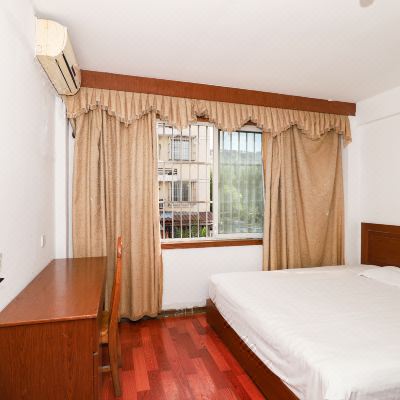 单人间（无空调）