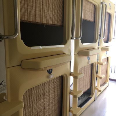 经济太空舱(床位)(公共卫浴)