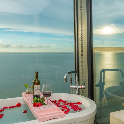 豪华温馨全海景三房一厅套房