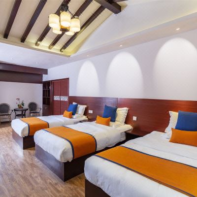 观云豪华三人间