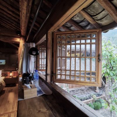 华首雅致大床房