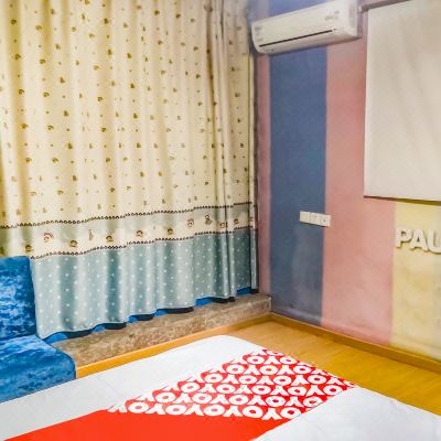 特色主题投影摇篮房