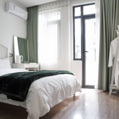 精致一室大床房