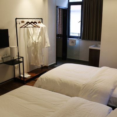 简约一室二床房