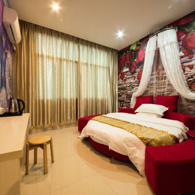 景观情侣圆床房