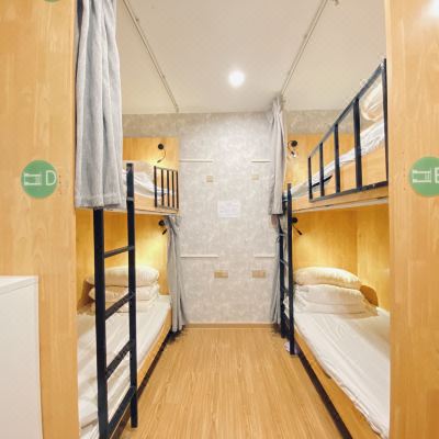 骑士四人间(一个床位)(仅男生入住)