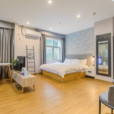 臻选·浴缸大床房