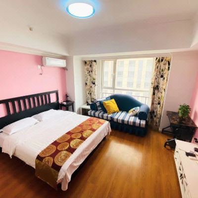 宜家温馨大床房