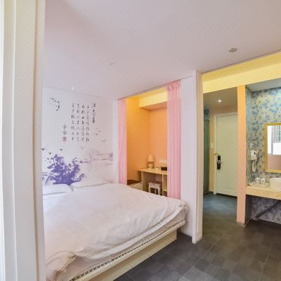 榻榻米主题大床房