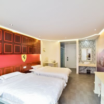 法拉利主题标间