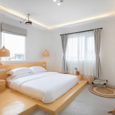 摩洛哥阳台大床房