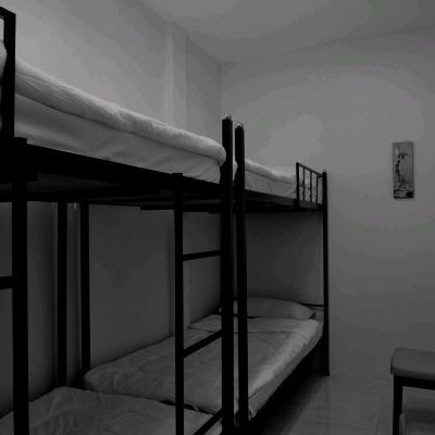 单人床位房（六人间）