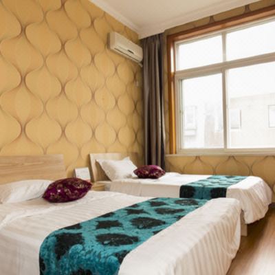 温馨家庭三人房