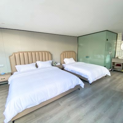 轻奢风豪华亲子房