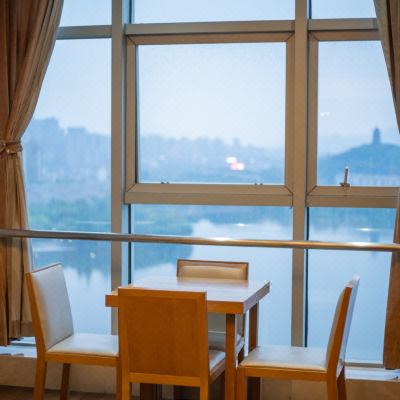 普通二室二床房