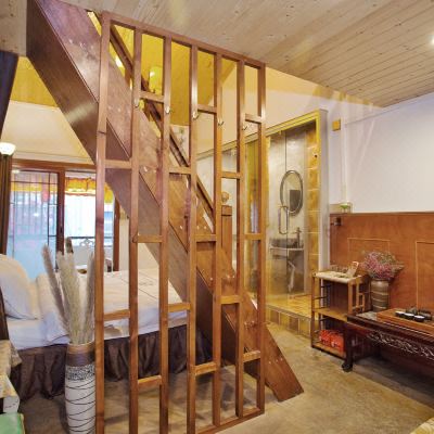 墨香复式家庭房