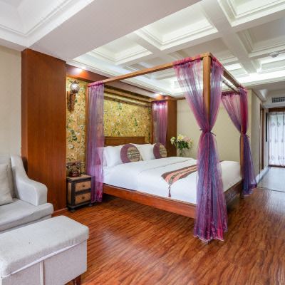 大金塔夜市观景大床房