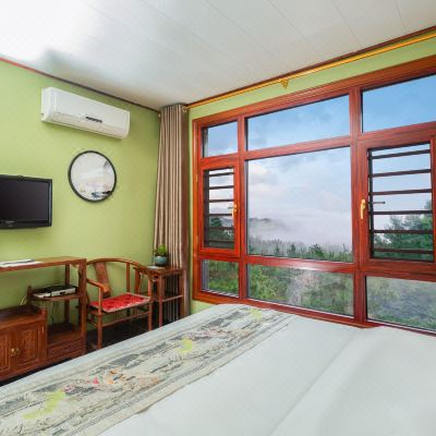 观山景浅酌大床房