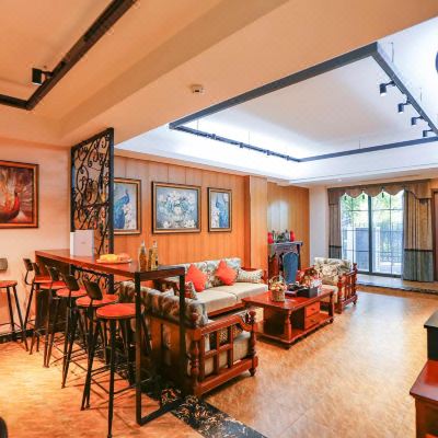 4房小屋·KTV麻将烧烤影院墅