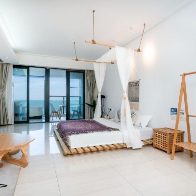 静香望月影院海景大床房