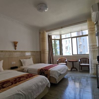 园景四房一厅套房