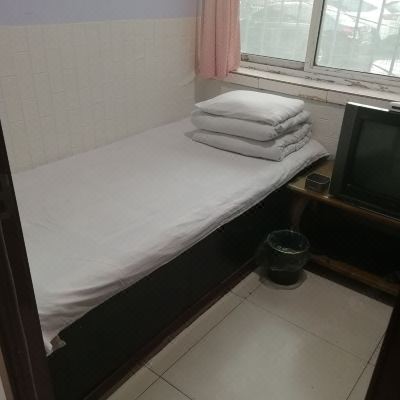 三人间(公共卫浴)