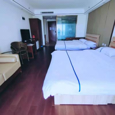 云端180°海景露台双大床房