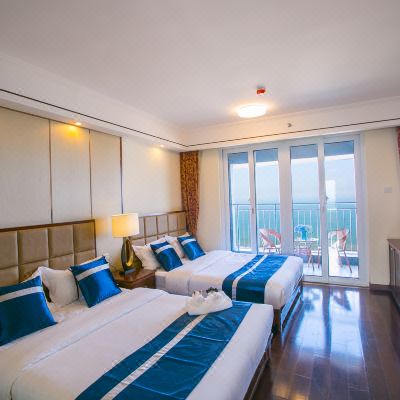 云端180°海景露台家庭房