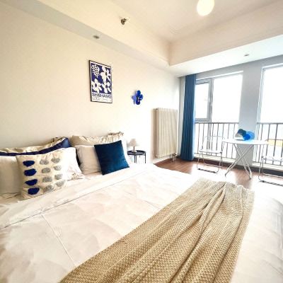 克莱因蓝（120寸巨幕投影+慕斯零压床垫）