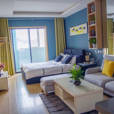 宜家休闲大床房（双电视）